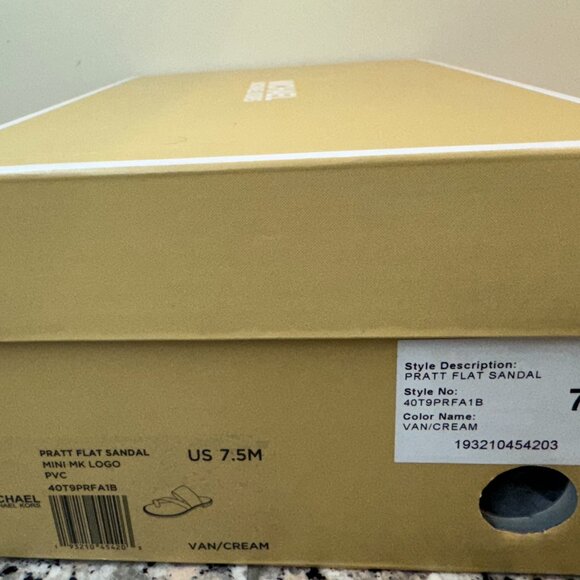 MICHAEL KORS PRATT FLAT SANDAL SIZE 7.5 - Picture 5 of 5